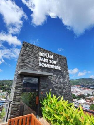 Golden Palace Hotel Batu Merah Ngoại thất bức ảnh
